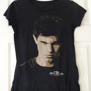 Women's Twilight Saga: New Moon Jacob Black Shirt